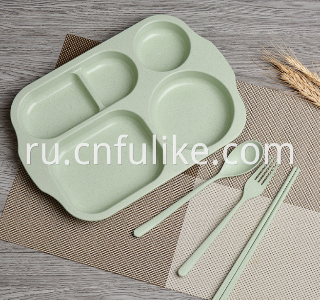 Plastic Dinnerware